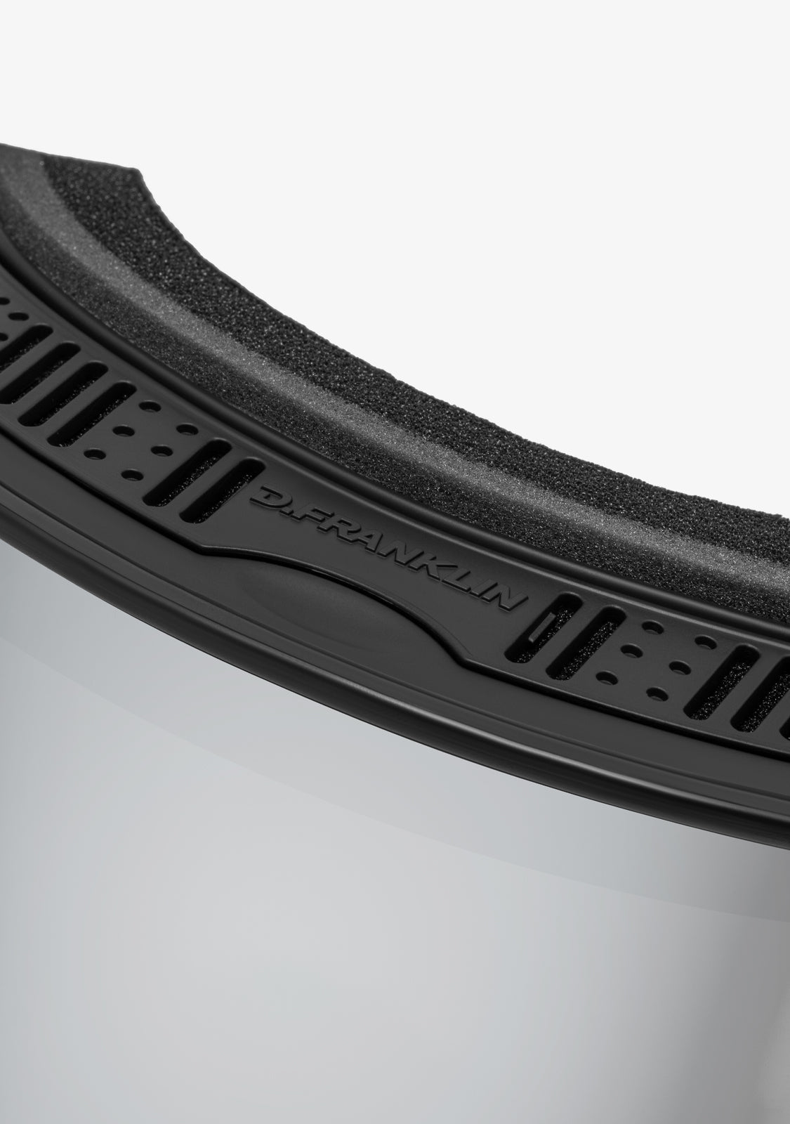 Range Black / Silver Revo