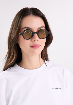 Ultra Light Round Black / Amber