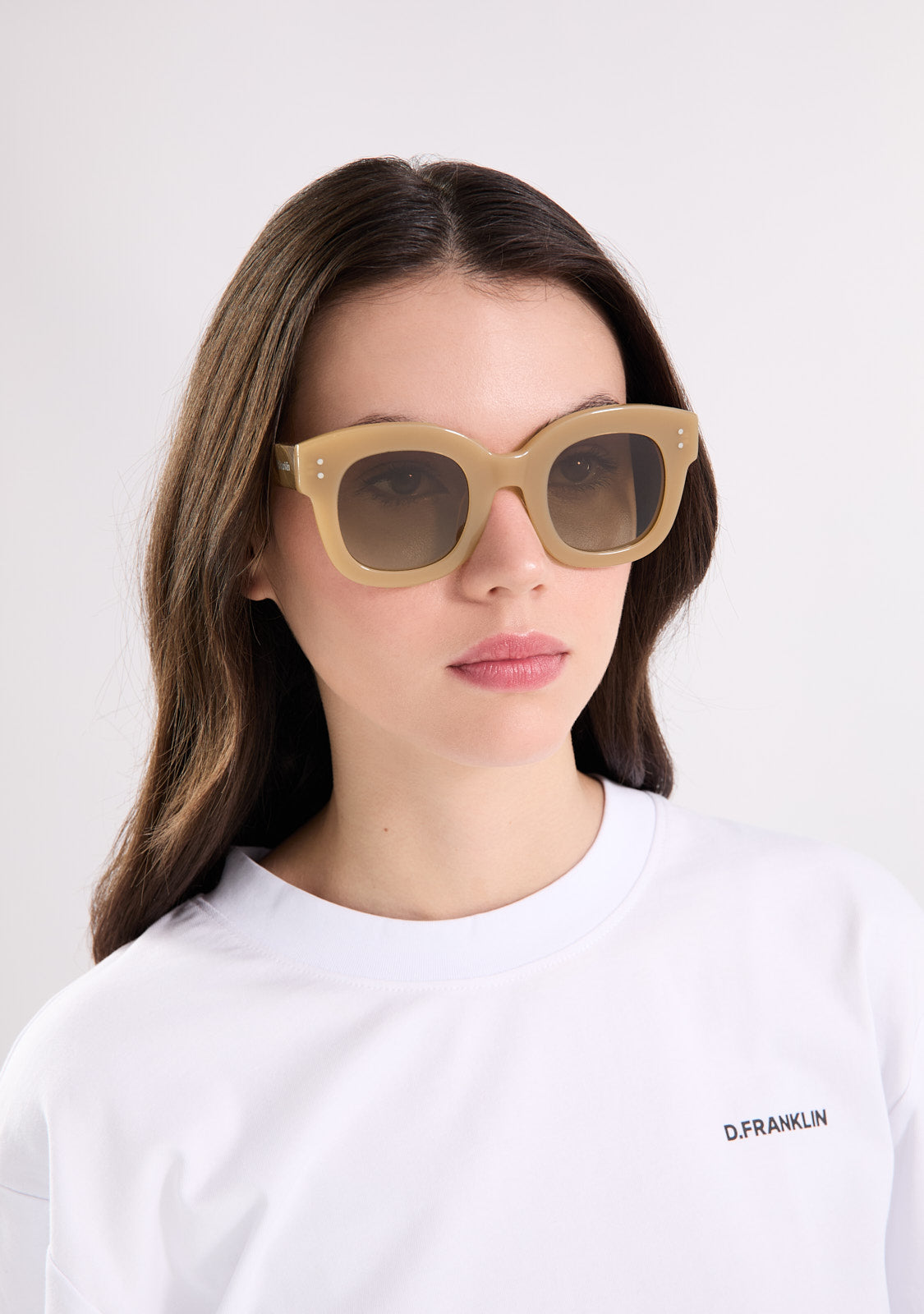 Holly Sand / Gradient Amber