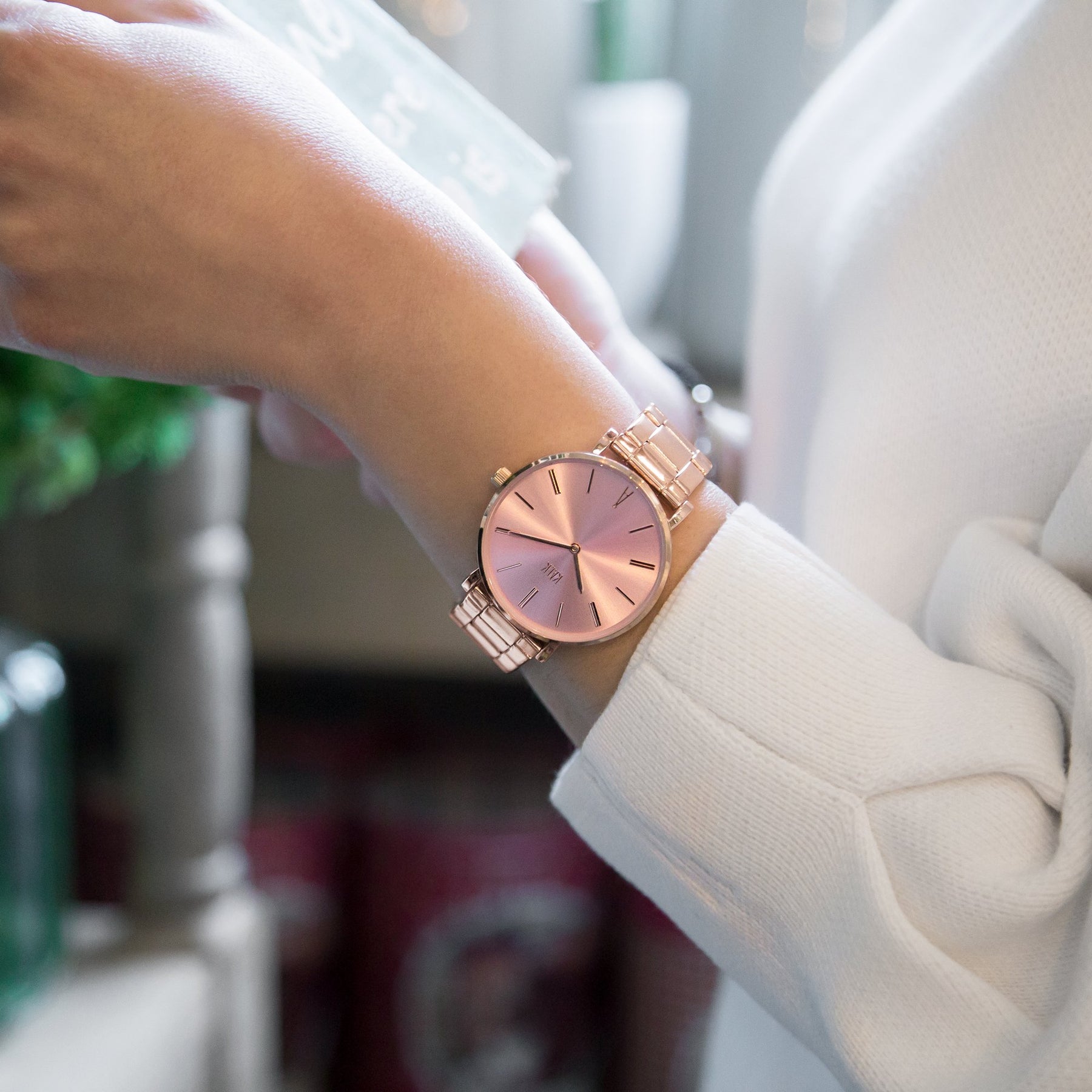 Classy Rose Gold / Light Pink