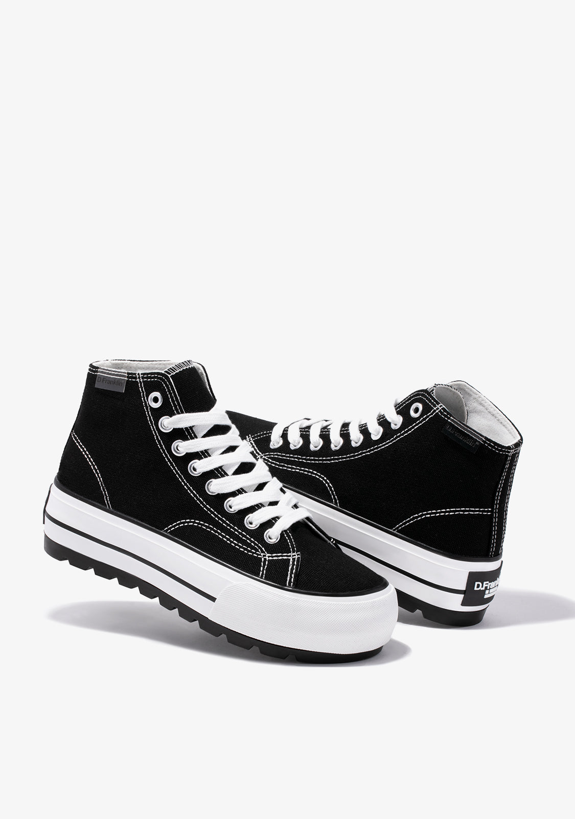 One Way Track Canvas Basic Black